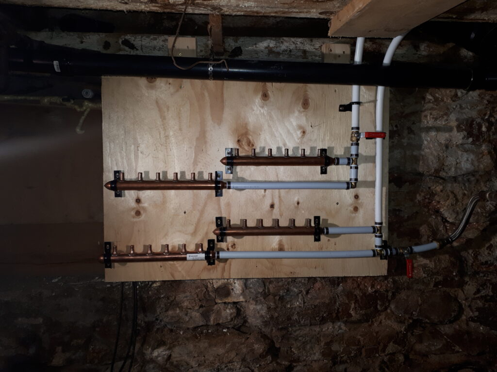 pex plumbing installation, pex manifolds